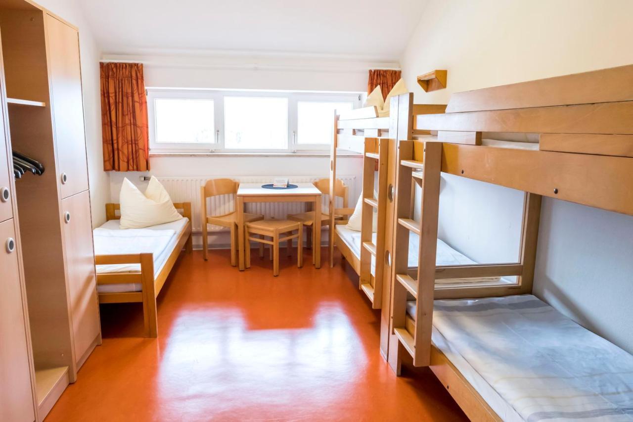 Etagenbett im gemischten Schlafsaal
